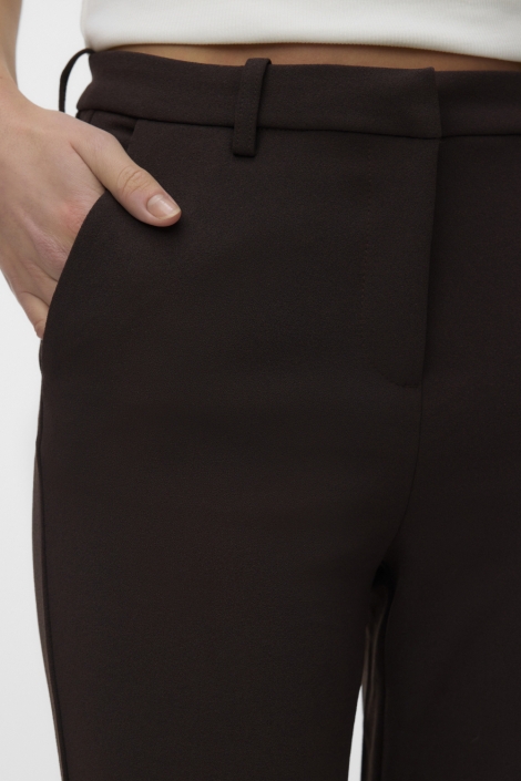 Vero Moda bruine dames broek | Close up