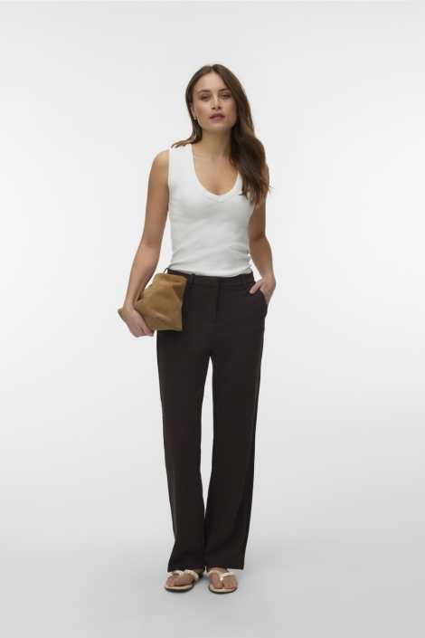 Vero Moda bruine dames broek | Model