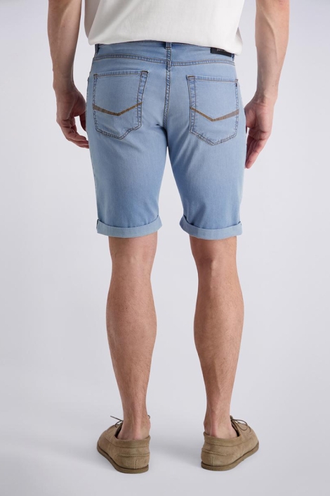 Pierre Cardin blauwe heren korte broek | Model achteraanzicht