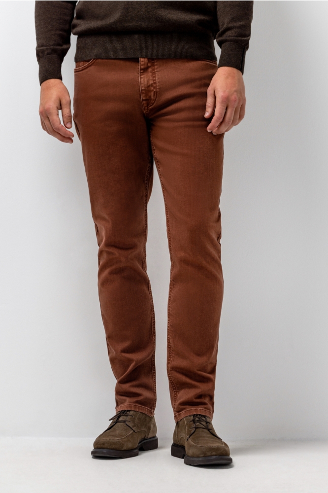 State of Art rode heren broek | Model vooraanzicht