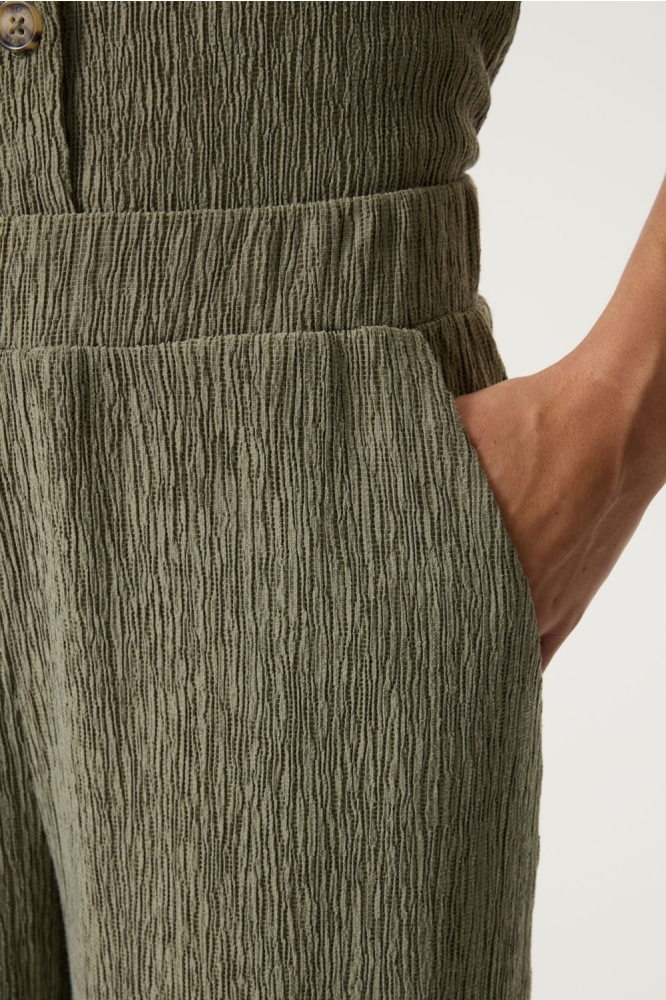 Garcia groene dames broek | Close up