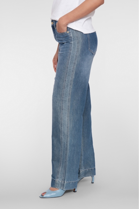 Geisha blauwe dames jeans | Model zijaanzicht