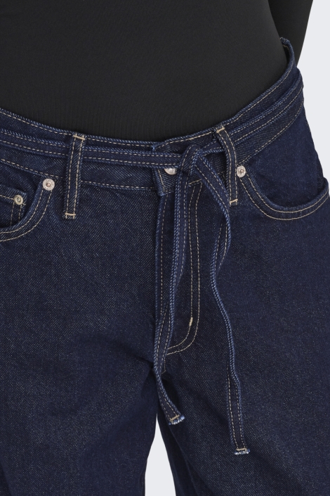 Only blauwe dames jeans | Close up