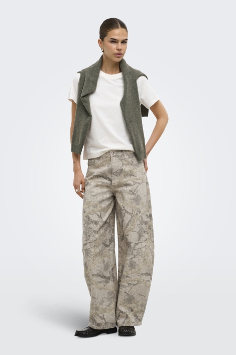 Only beige dames jeans | Model