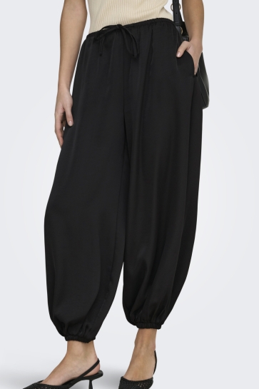 Jacqueline de Yong Broek JDYCASSY BALLOON PANT WVN EXP 15380469 Black
