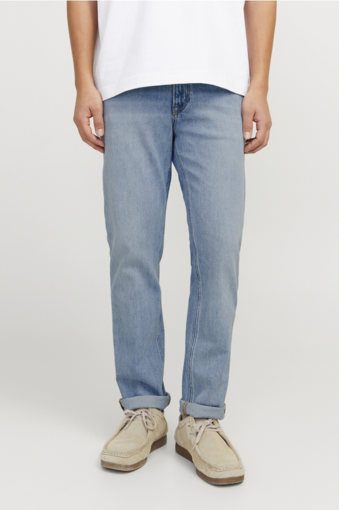 Jack & Jones blauwe heren jeans | Model