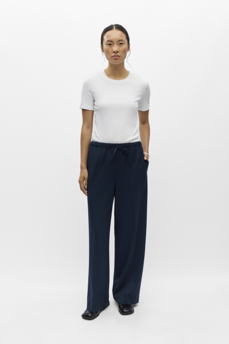 Object blauwe dames broek | Model