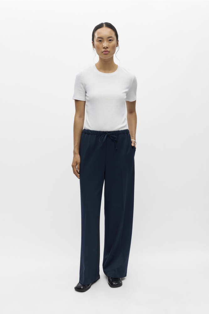 Object blauwe dames broek | Model