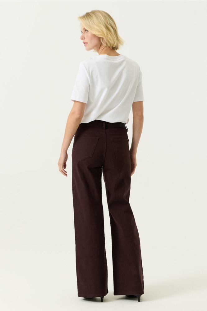 Garcia bruine dames jeans | Model