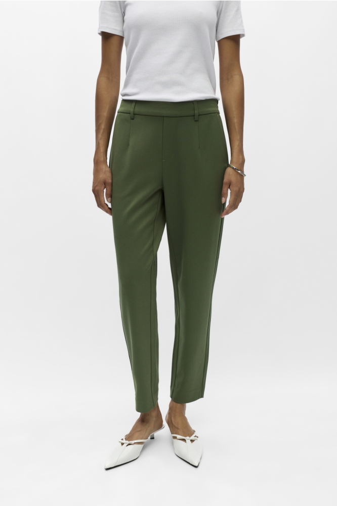 Object groene dames broek | Model vooraanzicht