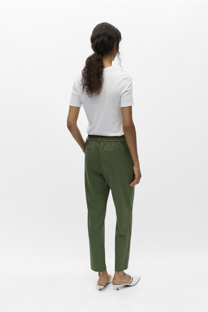 Object groene dames broek | Model