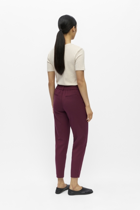 Object bordeaux dames broek | Model
