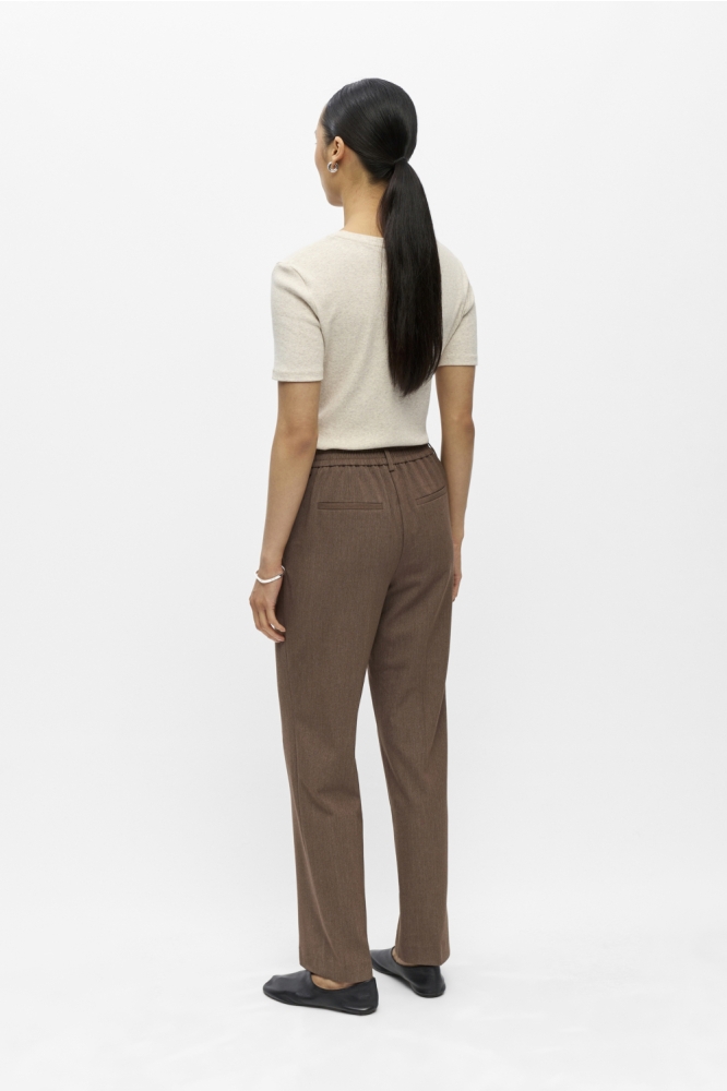 Object bruine dames broek | Model