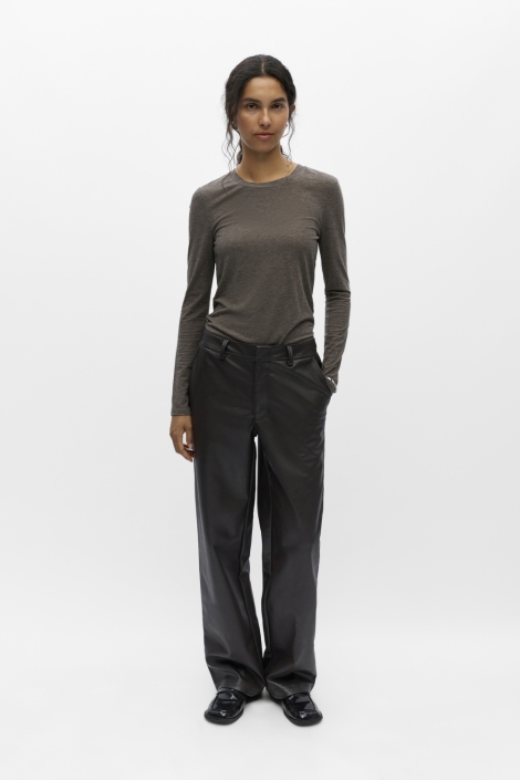 Object bruine dames broek | Model
