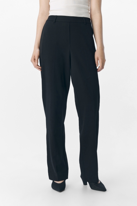 Object zwarte dames broek | Model vooraanzicht