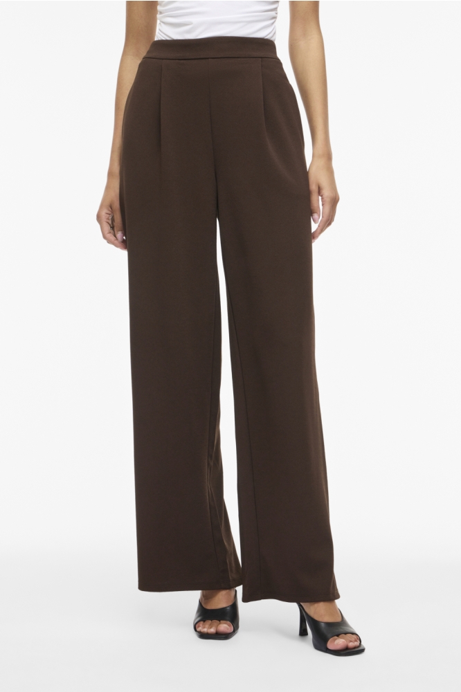 Vila bruine dames broek | Model vooraanzicht