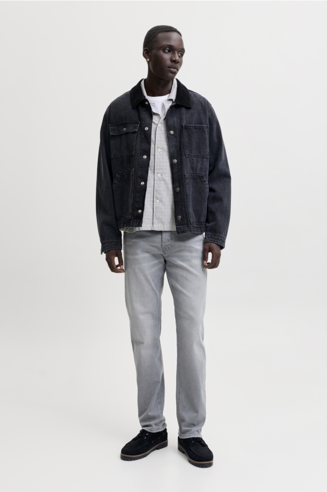 Jack & Jones grijze heren jeans | Model