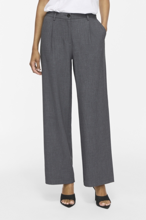 Vila grijze dames broek | Model vooraanzicht