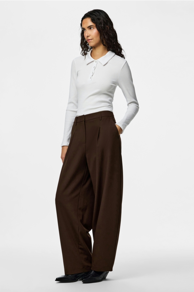 Pieces bruine dames broek | Model