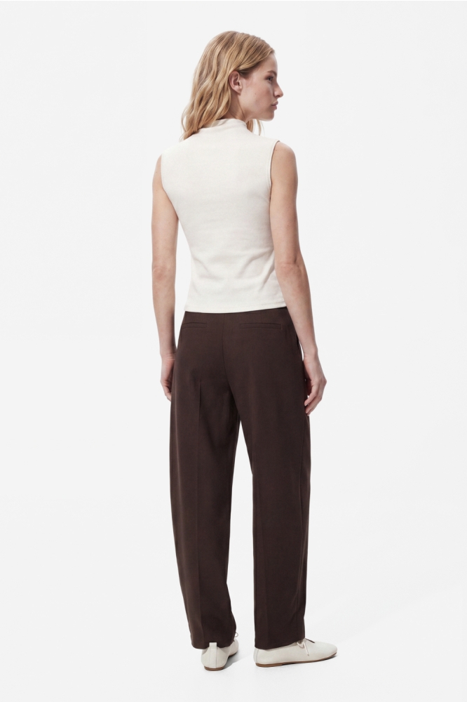 Pieces bruine dames broek | Model