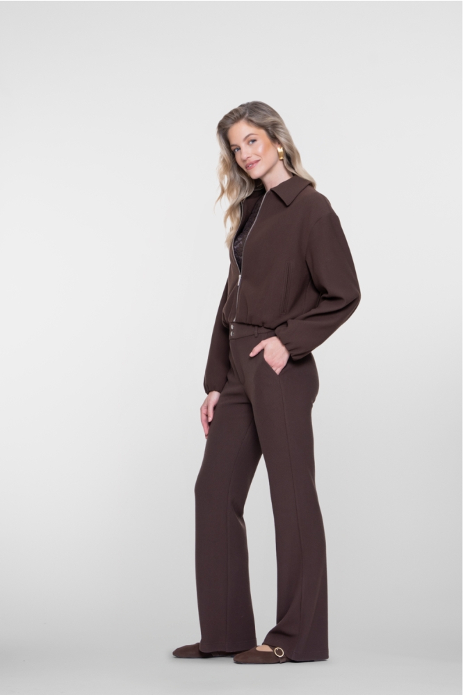 Geisha bruine dames broek | Model zijaanzicht
