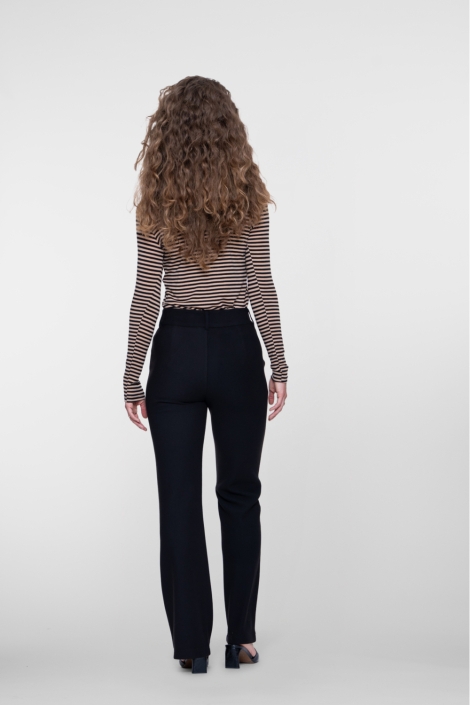 Geisha zwarte dames broek | Model zijaanzicht