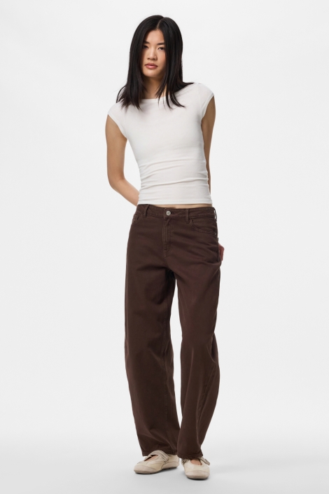 Pieces bruine dames jeans | Model