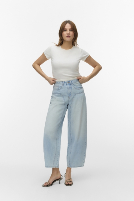 Vero Moda blauwe dames jeans | Model