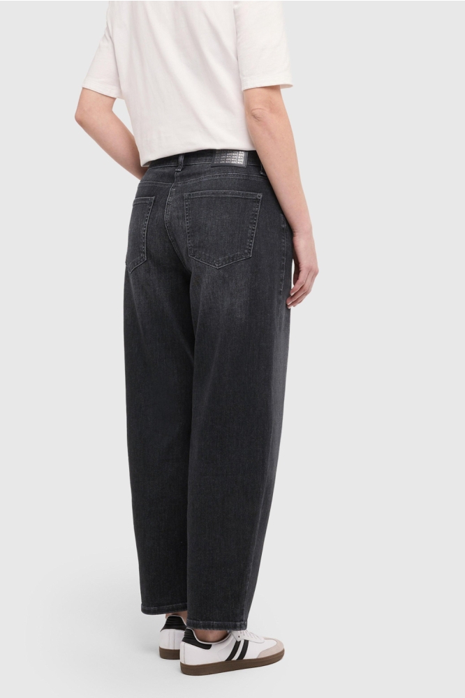 Mac grijze dames jeans | Model zijaanzicht