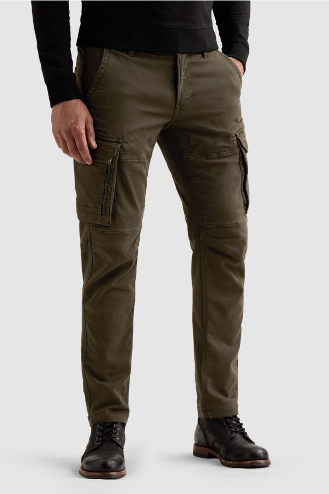 PME legend groene heren broek | Model vooraanzicht