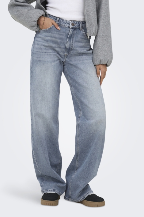 Only blauwe dames jeans | Model vooraanzicht