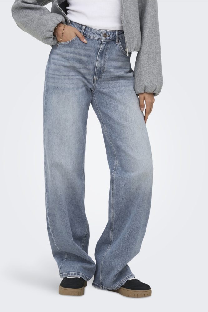 Only blauwe dames jeans | Model vooraanzicht