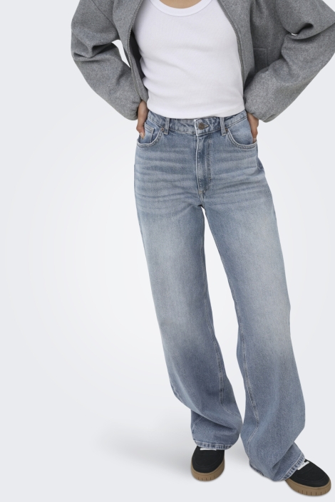 Only blauwe dames jeans | Model vooraanzicht