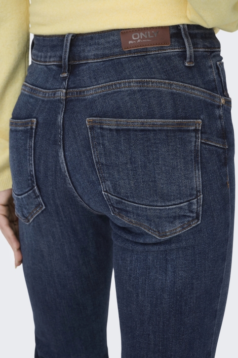 Only blauwe dames jeans | Close up