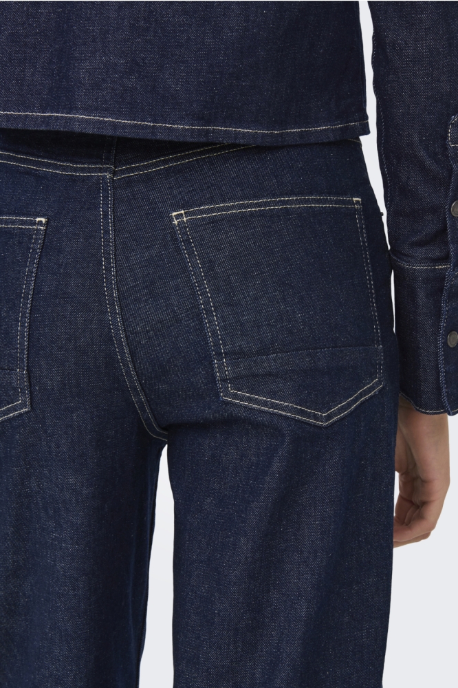 Only blauwe dames jeans | Close up