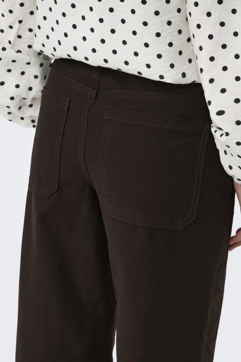 Only bruine dames broek | Close up