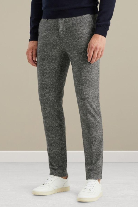 Vanguard grijze heren broek | Model zijaanzicht