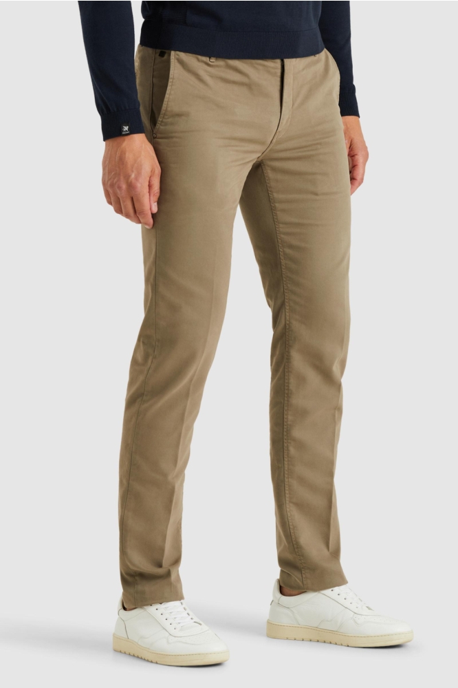 Vanguard taupe heren broek | Model vooraanzicht