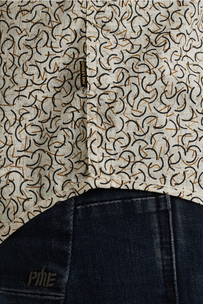 PME legend beige heren overhemd | Close up
