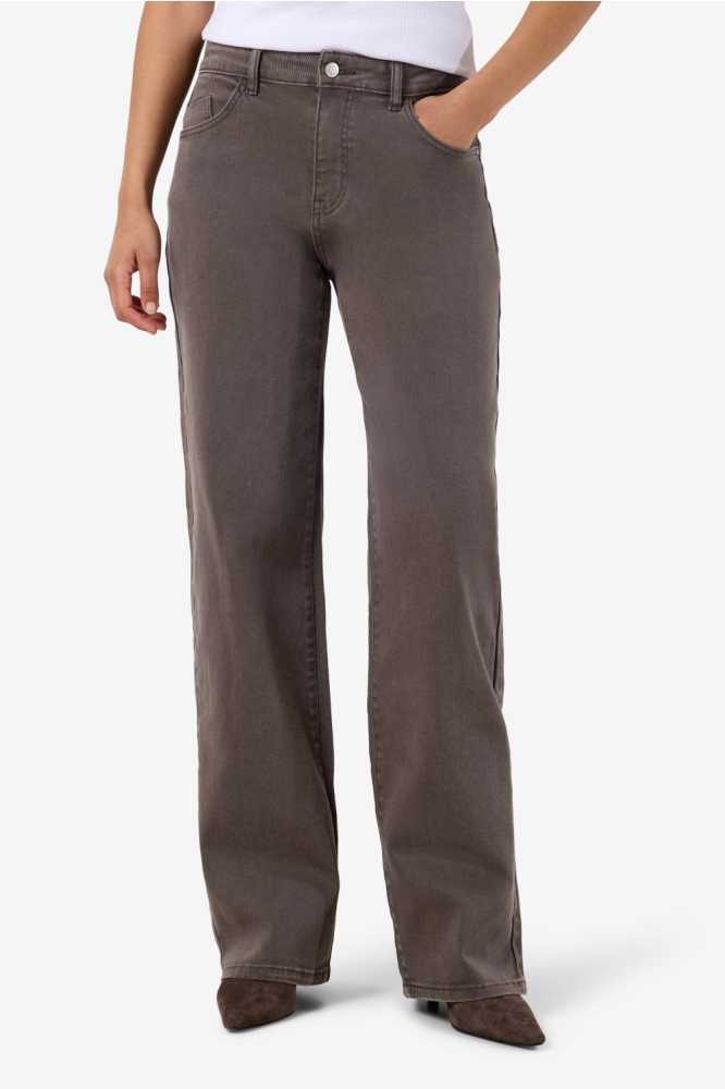 Noisy may bruine dames jeans | Model