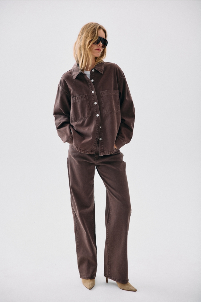Noisy may bruine dames jeans | Model vooraanzicht