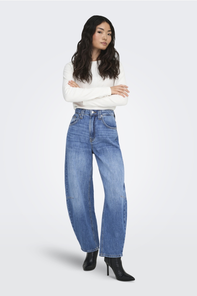Only blauwe dames jeans | Model