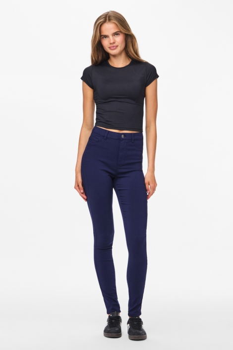 Pieces blauwe dames broek | Model vooraanzicht