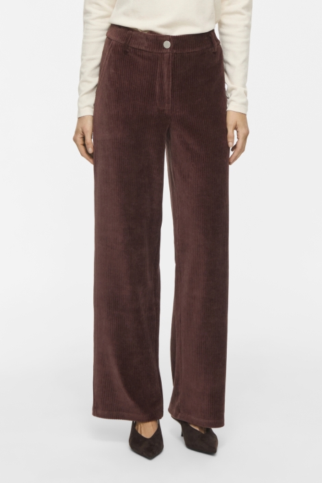 Vila bruine dames broek | Model vooraanzicht