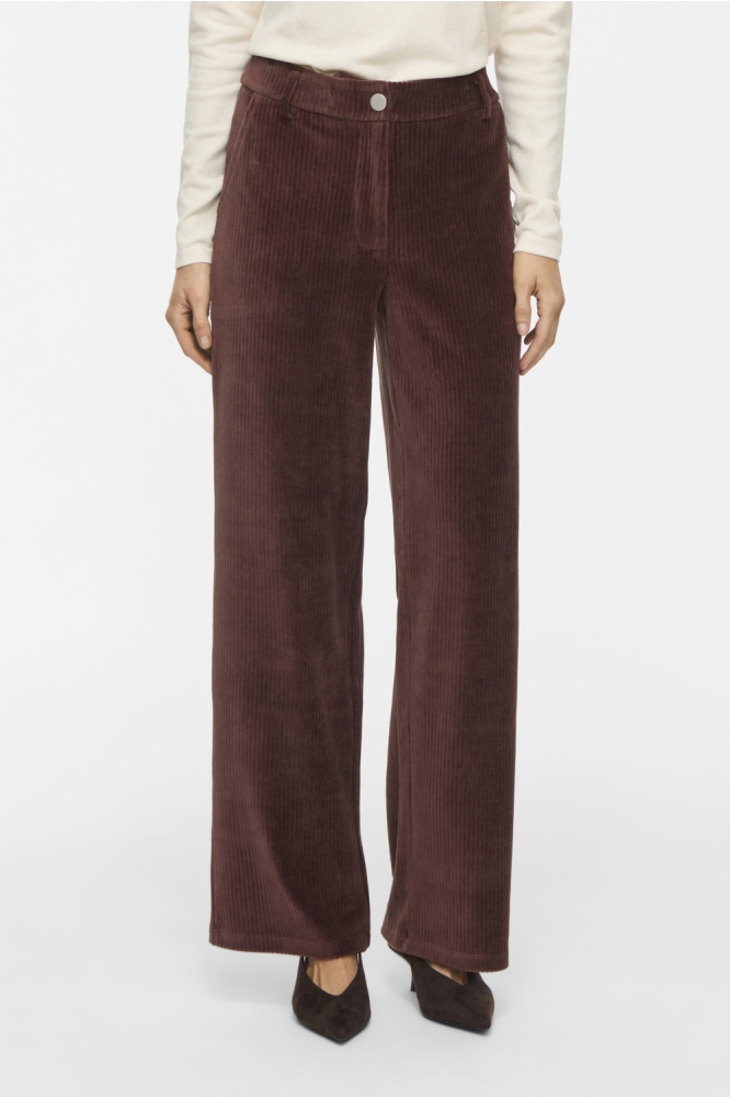 Vila bruine dames broek | Model vooraanzicht
