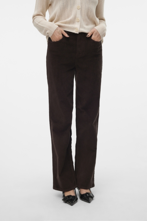 Vero Moda bruine dames broek | Model vooraanzicht