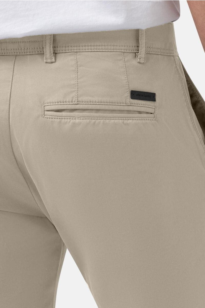 Pierre Cardin beige heren broek | Close up