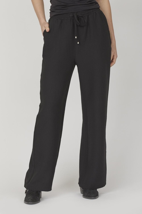 SisterS point zwarte dames broek | Model vooraanzicht