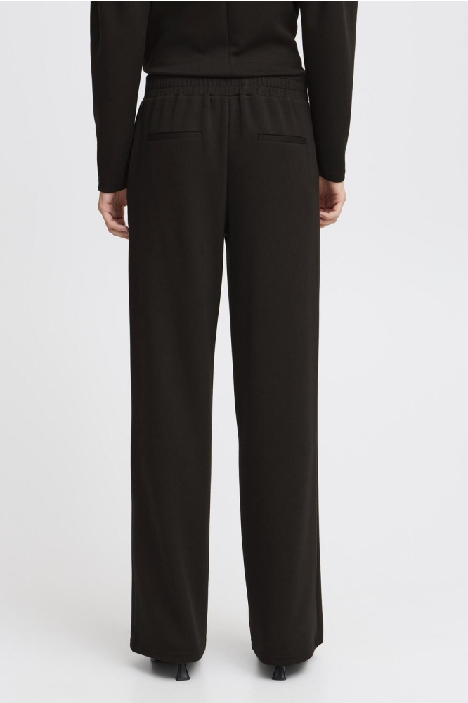 Ichi zwarte dames broek | Model achteraanzicht