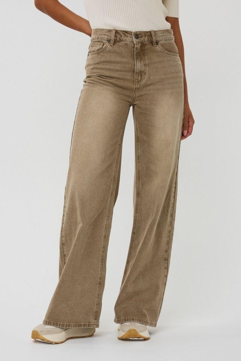 EsQualo camel dames jeans | Model vooraanzicht